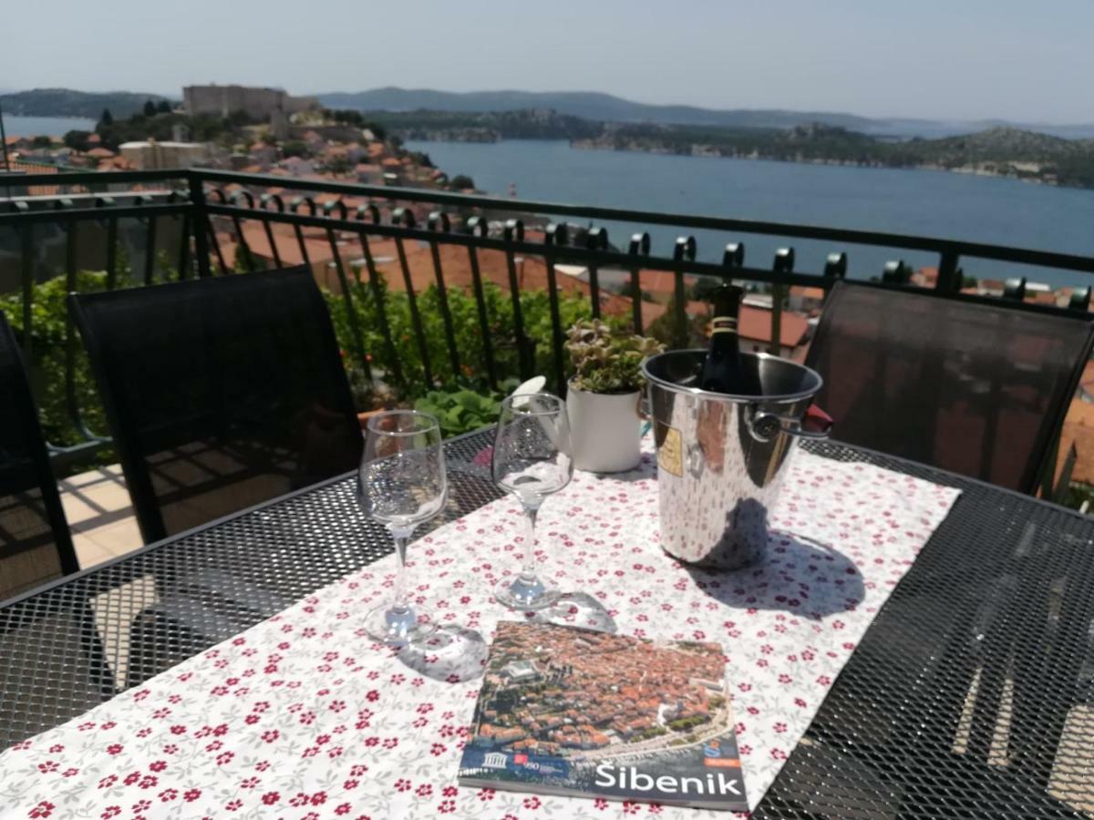 Apartman Betty Šibenik Eksteriør bilde